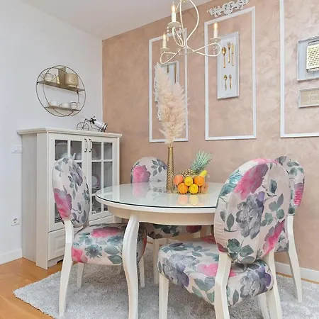 Daninovica Ii Макарська