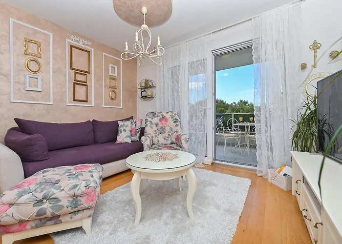 Daire Daninovica Ii *