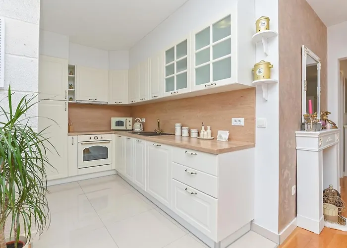 Daninovica Ii * Makarska