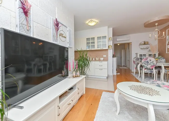 Apartment Daninovica Ii Makarska