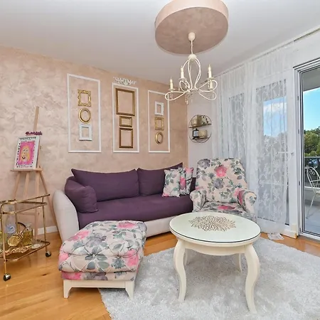 Daninovica Ii Apartament Makarska